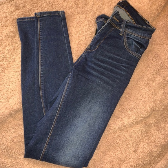 Denim - Dark blue jeans